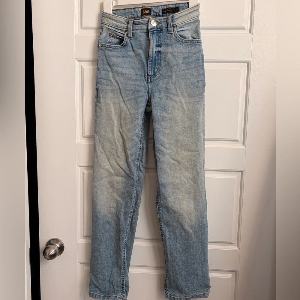 Lee Women's Light Blue Straight Leg Jeans